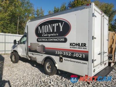 Drugie zdjęcie samochodu z przodu: 2016 FORD ECONOLINE E350 SUPER DUTY CUTAWAY VAN VIN:1FDWE3FL4GDC00716 - miniatura