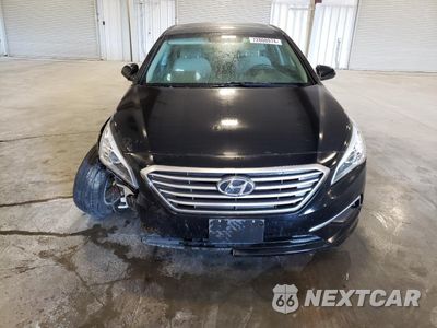 Piąte zdjęcie samochodu w środku: 2017 HYUNDAI SONATA SE VIN:5NPE24AF8HH528474 - miniatura