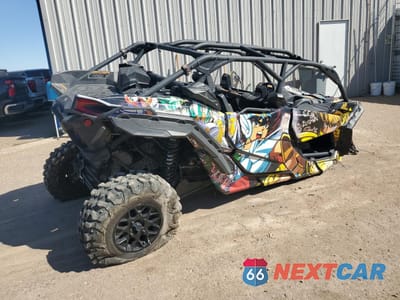 Czwarte zdjęcie samochodu z boku: 2023 CAN-AM MAVERICK X3 MAX RS TURBO RR VIN:3JBVKAV20PE000908 - miniatura