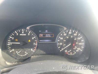 Zdjęcie 9 z 12 samochodu: 2017 NISSAN ALTIMA 2.5 VIN:1N4AL3AP1HC474340 - miniatura