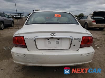 Zdjęcie 6 z 13 samochodu: 2003 HYUNDAI SONATA GL VIN:KMHWF25H23A860138 - miniatura