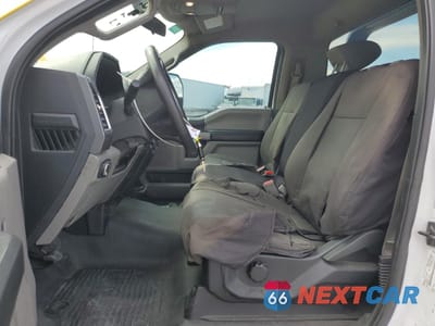 Zdjęcie 7 z 13 samochodu: 2017 FORD F550 SUPER DUTY VIN:1FDUF5GT6HEC48230 - miniatura