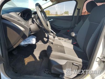 Zdjęcie 7 z 12 samochodu: 2013 FORD FOCUS SE VIN:1FADP3F21DL351940 - miniatura