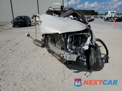 Piąte zdjęcie samochodu w środku: 2019 TOYOTA HIGHLANDER LIMITED VIN:5TDYZRFH9KS314367 - miniatura