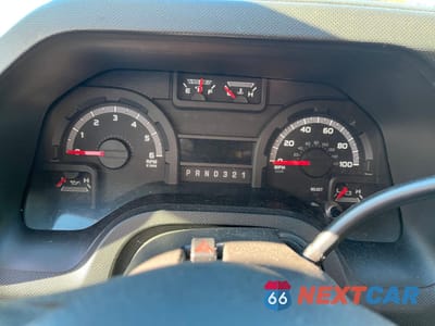 Zdjęcie 8 z 10 samochodu: 2014 FORD ECONOLINE E450 SUPER DUTY CUTAWAY VAN VIN:1FDFE4FS4EDA88266 - miniatura