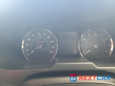 Zdjęcie 9 z 12 samochodu: 2012 JAGUAR XF PORTFOLIO VIN:SAJWA0HB5CLS27976 - miniatura
