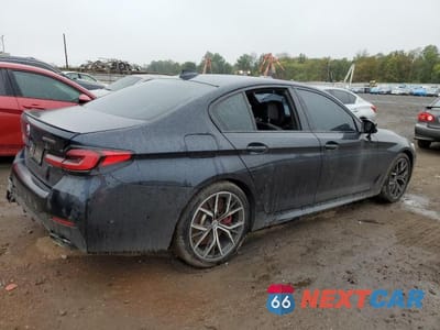 Trzecie zdjęcie samochodu z tyłu: 2023 BMW M550XI VIN:WBA13BK09PCM16851 - miniatura