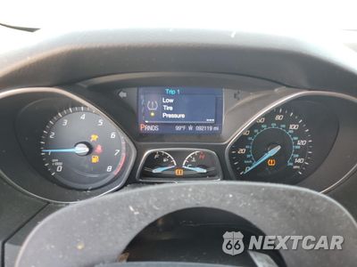 Zdjęcie 9 z 14 samochodu: 2014 FORD FOCUS SE VIN:1FADP3K22EL122934 - miniatura