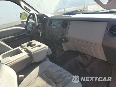 Zdjęcie 8 z 13 samochodu: 2015 FORD F550 SUPER DUTY VIN:1FDUF5GT3FEB96519 - miniatura