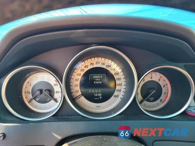 Zdjęcie 9 z 13 samochodu: 2014 MERCEDES-BENZ C 250 VIN:WDDGF4HB9EG256040 - miniatura