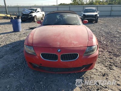 Piąte zdjęcie samochodu w środku: 2006 BMW Z4 3.0 VIN:4USBU335X6LW68816 - miniatura