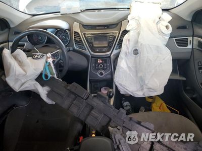 Zdjęcie 8 z 13 samochodu: 2016 HYUNDAI ELANTRA SE VIN:5NPDH4AE7GH679788 - miniatura