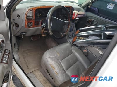 Zdjęcie 8 z 13 samochodu: 1996 CHEVROLET SUBURBAN C1500 VIN:3GNEC16R2TG153351 - miniatura