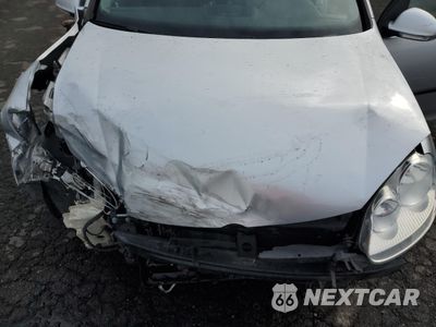 Zdjęcie 12 z 13 samochodu: 2007 VOLKSWAGEN RABBIT VIN:WVWBR71K47W063083 - miniatura