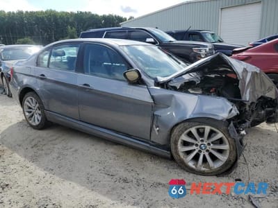 Czwarte zdjęcie samochodu z boku: 2011 BMW 328 I SULEV VIN:WBAPH5G51BNM76623 - miniatura