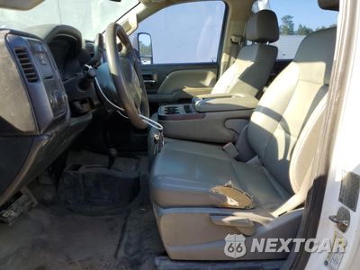 Zdjęcie 7 z 13 samochodu: 2015 GMC SIERRA K3500 VIN:1GD421C89FF195553 - miniatura