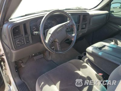 Zdjęcie 8 z 13 samochodu: 2003 GMC NEW SIERRA C1500 VIN:1GTEC14T83Z360270 - miniatura