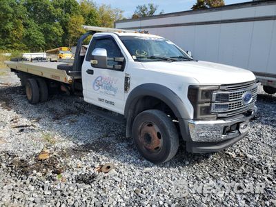 Czwarte zdjęcie samochodu z boku: 2017 FORD F550 SUPER DUTY VIN:1FDUF5GY7HDA02059 - miniatura