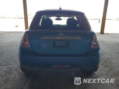 Zdjęcie 6 z 12 samochodu: 2011 MINI COOPER VIN:WMWSU3C5XBT184545 - miniatura