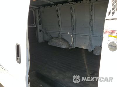 Zdjęcie 11 z 13 samochodu: 2009 GMC SAVANA G2500 VIN:1GTGG25C491109741 - miniatura