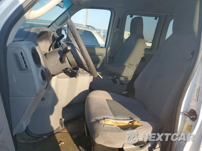 Zdjęcie 7 z 13 samochodu: 2014 FORD ECONOLINE E350 SUPER DUTY WAGON VIN:1FBNE3BL8EDA50469 - miniatura