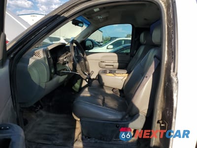 Zdjęcie 7 z 12 samochodu: 2009 CHEVROLET SILVERADO C1500 VIN:1GCEC14C29Z233684 - miniatura