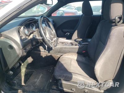 Zdjęcie 7 z 12 samochodu: 2015 DODGE CHALLENGER SXT VIN:2C3CDZAG2FH710057 - miniatura