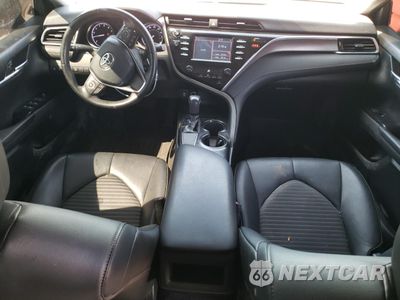 Zdjęcie 8 z 12 samochodu: 2018 TOYOTA CAMRY L VIN:4T1B11HK7JU068903 - miniatura