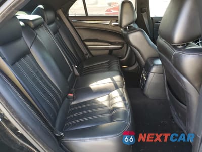 Zdjęcie 11 z 14 samochodu: 2021 CHRYSLER 300 S VIN:2C3CCABG9MH528887 - miniatura