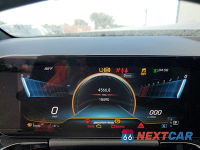 Zdjęcie 9 z 16 samochodu: 2023 MERCEDES-BENZ GLA 35 AMG VIN:W1N4N5BB9PJ458325 - miniatura