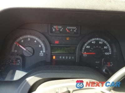 Zdjęcie 9 z 13 samochodu: 2014 FORD ECONOLINE E350 SUPER DUTY WAGON VIN:1FBNE3BL8EDA50469 - miniatura