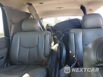 Zdjęcie 10 z 14 samochodu: 2005 CHEVROLET TAHOE K1500 VIN:1GNEK13TX5R167259 - miniatura