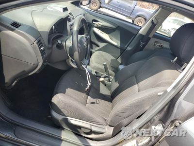 Zdjęcie 7 z 15 samochodu: 2012 TOYOTA COROLLA BASE VIN:2T1BU4EEXCC854898 - miniatura