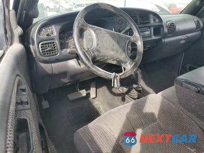 Zdjęcie 8 z 14 samochodu: 1999 DODGE RAM 2500 VIN:1B7KF2362XJ598504 - miniatura