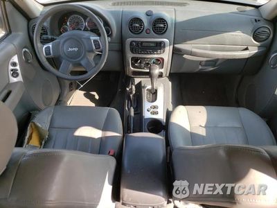 Zdjęcie 8 z 13 samochodu: 2006 JEEP LIBERTY LIMITED VIN:1J4GL58K86W266925 - miniatura