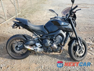 2016 YAMAHA FZ09 JYARN33E6GA008637 - główne zdjęcie licytacji z USA - miniatura