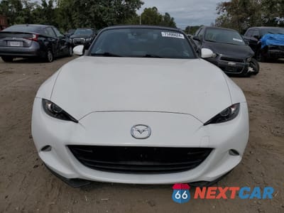 Piąte zdjęcie samochodu w środku: 2016 MAZDA MX-5 MIATA GRAND TOURING VIN:JM1NDAD77G0101666 - miniatura
