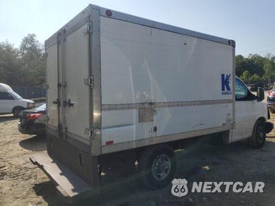 Trzecie zdjęcie samochodu z tyłu: 2013 GMC SAVANA CUTAWAY G3500 VIN:1GD072CA4D1140916 - miniatura
