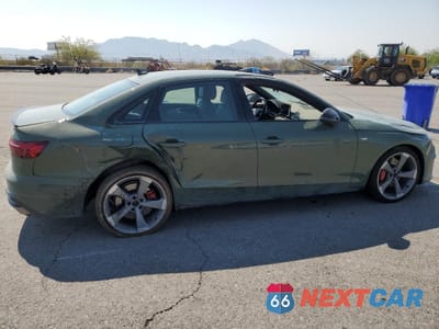 Trzecie zdjęcie samochodu z tyłu: 2024 AUDI A4 PREMIUM PLUS 45 VIN:WAUEAAF49RN011241 - miniatura