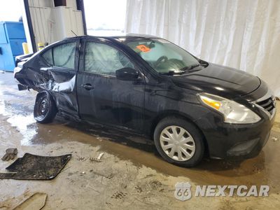 Czwarte zdjęcie samochodu z boku: 2016 NISSAN VERSA S VIN:3N1CN7AP3GL886124 - miniatura