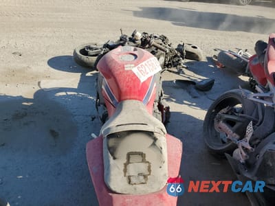 Zdjęcie 6 z 9 samochodu: 2021 HONDA CBR600 RR VIN:JH2PC40J2MK700335 - miniatura