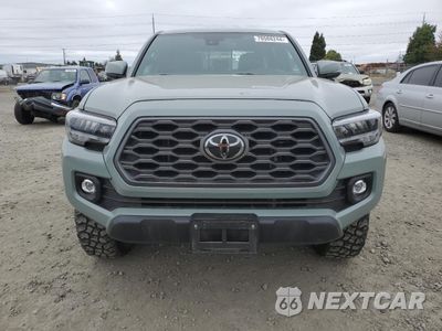 Piąte zdjęcie samochodu w środku: 2023 TOYOTA TACOMA DOUBLE CAB VIN:3TMDZ5BN8PM155772 - miniatura