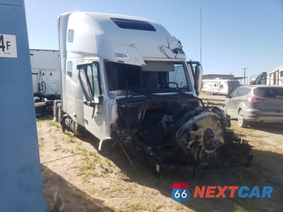 2020 VOLVO VN VNL 4V4NC9EH3LN230563 - główne zdjęcie licytacji z USA - miniatura