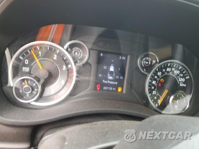 Zdjęcie 8 z 10 samochodu: 2021 RAM 3500 TRADESMAN VIN:3C63RRGL0MG668445 - miniatura