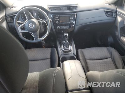 Zdjęcie 8 z 12 samochodu: 2017 NISSAN ROGUE S VIN:JN8AT2MT7HW130382 - miniatura