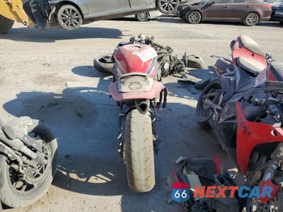 Czwarte zdjęcie samochodu z boku: 2021 HONDA CBR600 RR VIN:JH2PC40J2MK700335 - miniatura