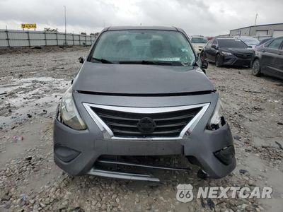 Piąte zdjęcie samochodu w środku: 2016 NISSAN VERSA S VIN:3N1CN7AP1GL852926 - miniatura