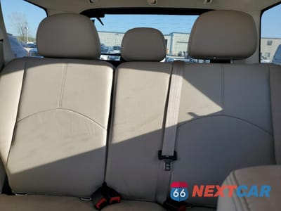 Zdjęcie 10 z 13 samochodu: 2010 MERCURY MARINER HYBRID VIN:4M2CN3K34AKJ18396 - miniatura