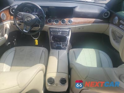 Zdjęcie 8 z 13 samochodu: 2017 MERCEDES-BENZ E 300 VIN:WDDZF4JB4HA060131 - miniatura