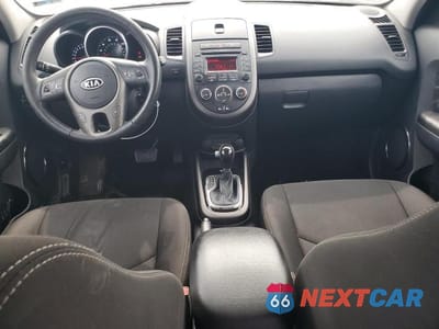 Zdjęcie 8 z 12 samochodu: 2012 KIA SOUL + VIN:KNDJT2A67C7474369 - miniatura